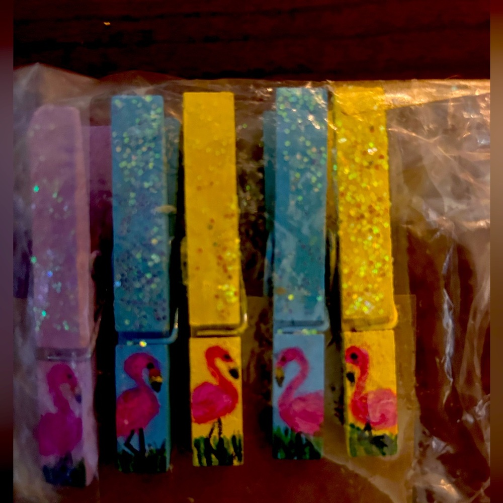 5 Flamingo Clothes Pin Magnets